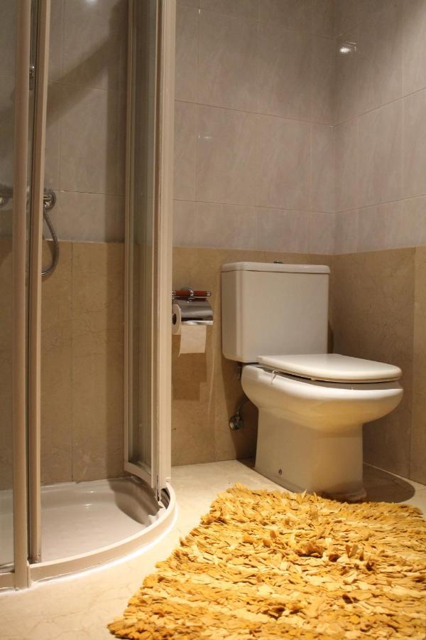 Apartament Duplex Amplio,Parking Wifi, 2 Terrazas, Bien Conectado Con Playas, Zona Segura Vigo Zewnętrze zdjęcie