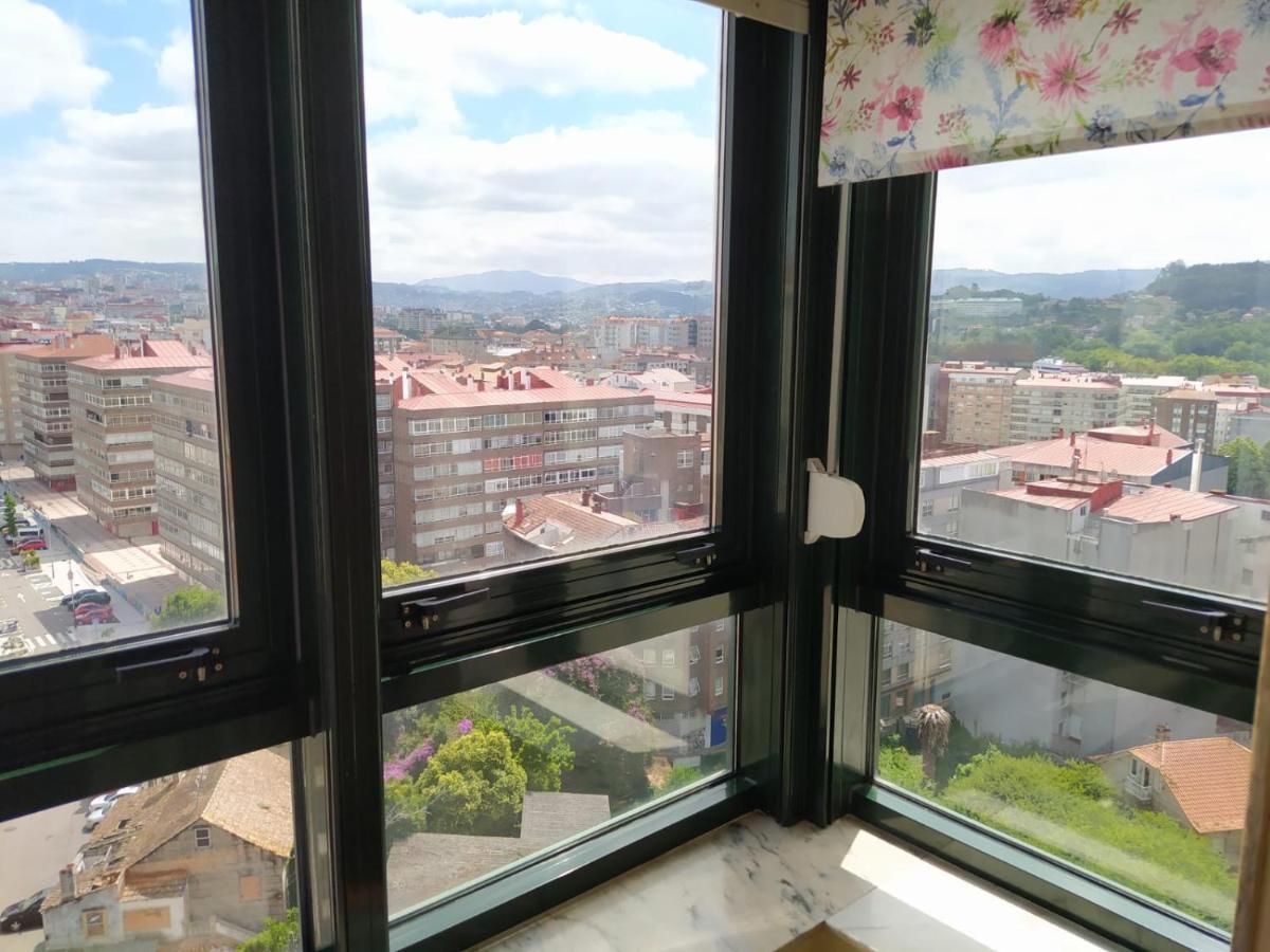 Apartament Duplex Amplio,Parking Wifi, 2 Terrazas, Bien Conectado Con Playas, Zona Segura Vigo Zewnętrze zdjęcie